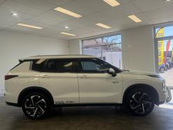 2024 Mitsubishi Outlander PHEV Aspire