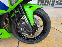 2026 Kawasaki NINJA 400 ZX-4RR KRT ZX400STFAN Green