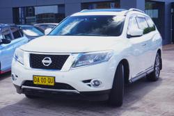 2016 Nissan Pathfinder ST-L
