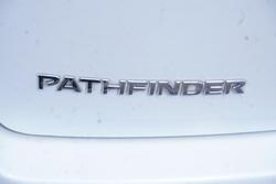 2016 Nissan Pathfinder ST-L