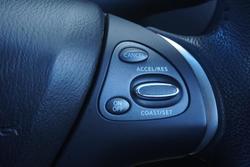 2016 Nissan Pathfinder ST-L