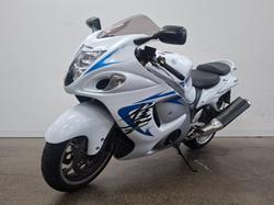 Suzuki 2008 SUZUKI 1300cc GSX1300R White