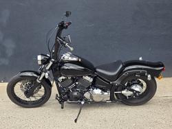 Yamaha XVS650 V-Star Custom