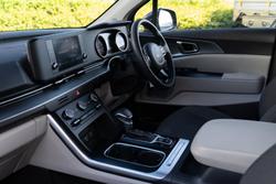 2023 Kia Carnival S