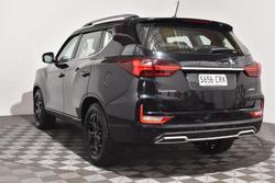 2022 SsangYong Rexton ELX