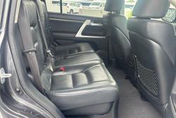 2017 Toyota Landcruiser VX