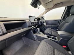 2024 Mitsubishi Triton GLX-R