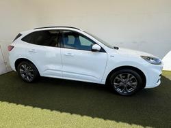 2021 Ford Escape ST-Line