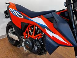 2024 Ktm 690 SMC R ORANGE