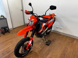 2024 Ktm 690 SMC R ORANGE