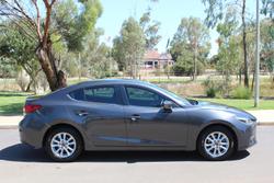 2017 Mazda 3 Maxx
