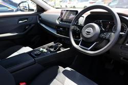 2025 Nissan X-TRAIL ST