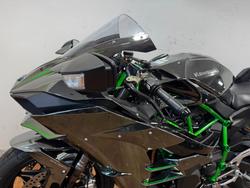 2025 Kawasaki NINJA H2 GREEN