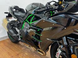 2025 Kawasaki NINJA H2 GREEN