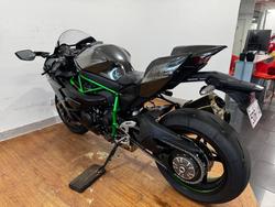 2025 Kawasaki NINJA H2 GREEN