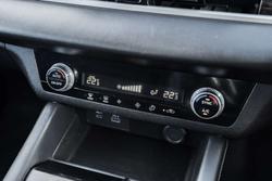 2024 Mitsubishi Outlander ES