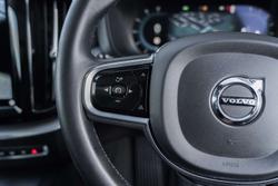 2023 Volvo XC60 Ultimate B5 Bright