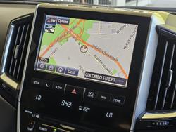 2018 Toyota Landcruiser VX VDJ200R 4X4 Dual Range Glacier White