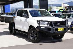 2022 Toyota Hilux SR