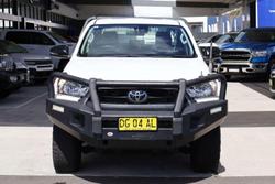 2022 Toyota Hilux SR