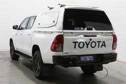 2025 Toyota Hilux SR