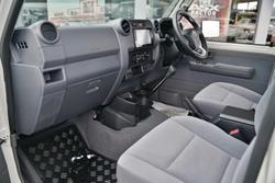 2025 Toyota Landcruiser GXL