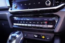 2025 Isuzu MU-X LS-T