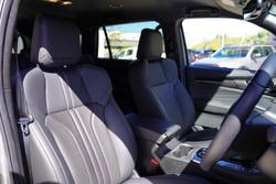 2025 Isuzu MU-X LS-T