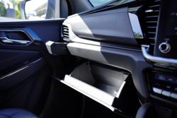 2025 Isuzu MU-X LS-T