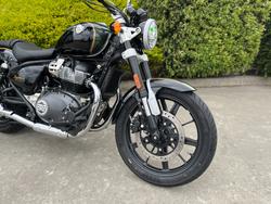 2026 Royal Enfield SUPER METEOR 650 Interstella Green