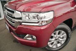 2020 Toyota Landcruiser VX