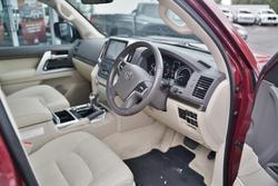 2020 Toyota Landcruiser VX