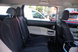 2022 Kia Carnival Si