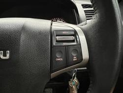 2013 Isuzu D-MAX SX MY12 4X4 Dual Range Splash White