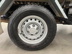 2013 Isuzu D-MAX SX MY12 4X4 Dual Range Splash White