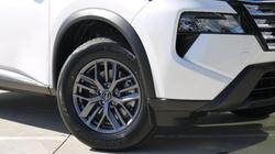 2026 Nissan X-TRAIL ST