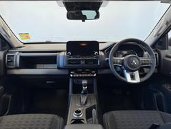 2025 Mitsubishi Triton GLX-R