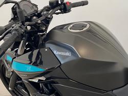 2022 Kawasaki Z400 Z 400 Grey