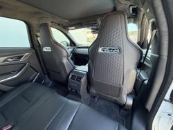 2024 Jaguar F-PACE SVR 575 Edition