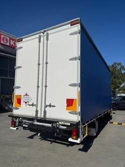 2021 Isuzu F Series FRR107-210