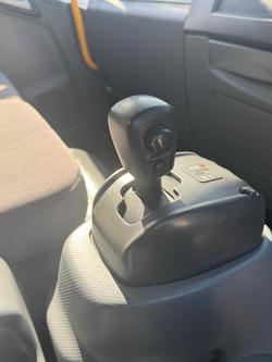 2021 Isuzu F Series FRR107-210