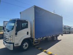 2021 Isuzu F Series FRR107-210
