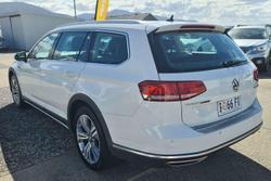 2016 Volkswagen Passat 140TDI Alltrack