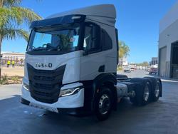 2025 Iveco S-Way AT600