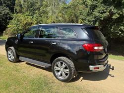 2017 Ford Everest Titanium