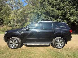 2017 Ford Everest Titanium