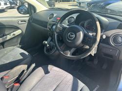 2014 Mazda 2 Neo Sport
