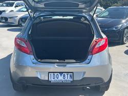 2014 Mazda 2 Neo Sport