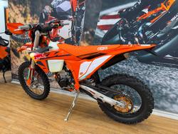 2025 Ktm 450 EXC-F CHAMPION EDITION ORANGE