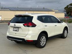 2022 Nissan X-TRAIL ST